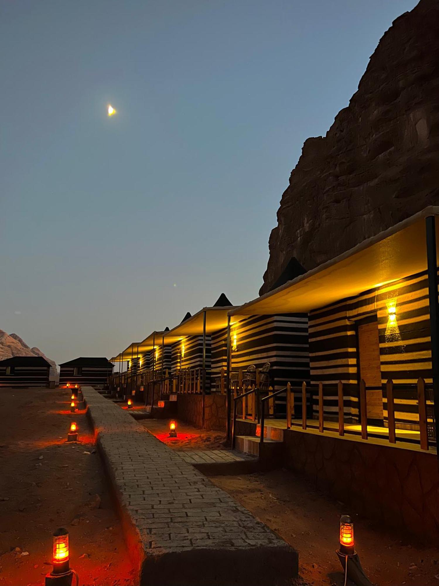 Star Camp & With Tor Hotell Wadi Rum Eksteriør bilde